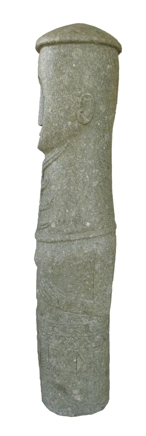  Product image 3 of the product “Abstract figure - primitive 120 cm | Natural stone (Basanit), stonemasonry ”